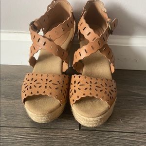 Aerin wedge sandals size 7